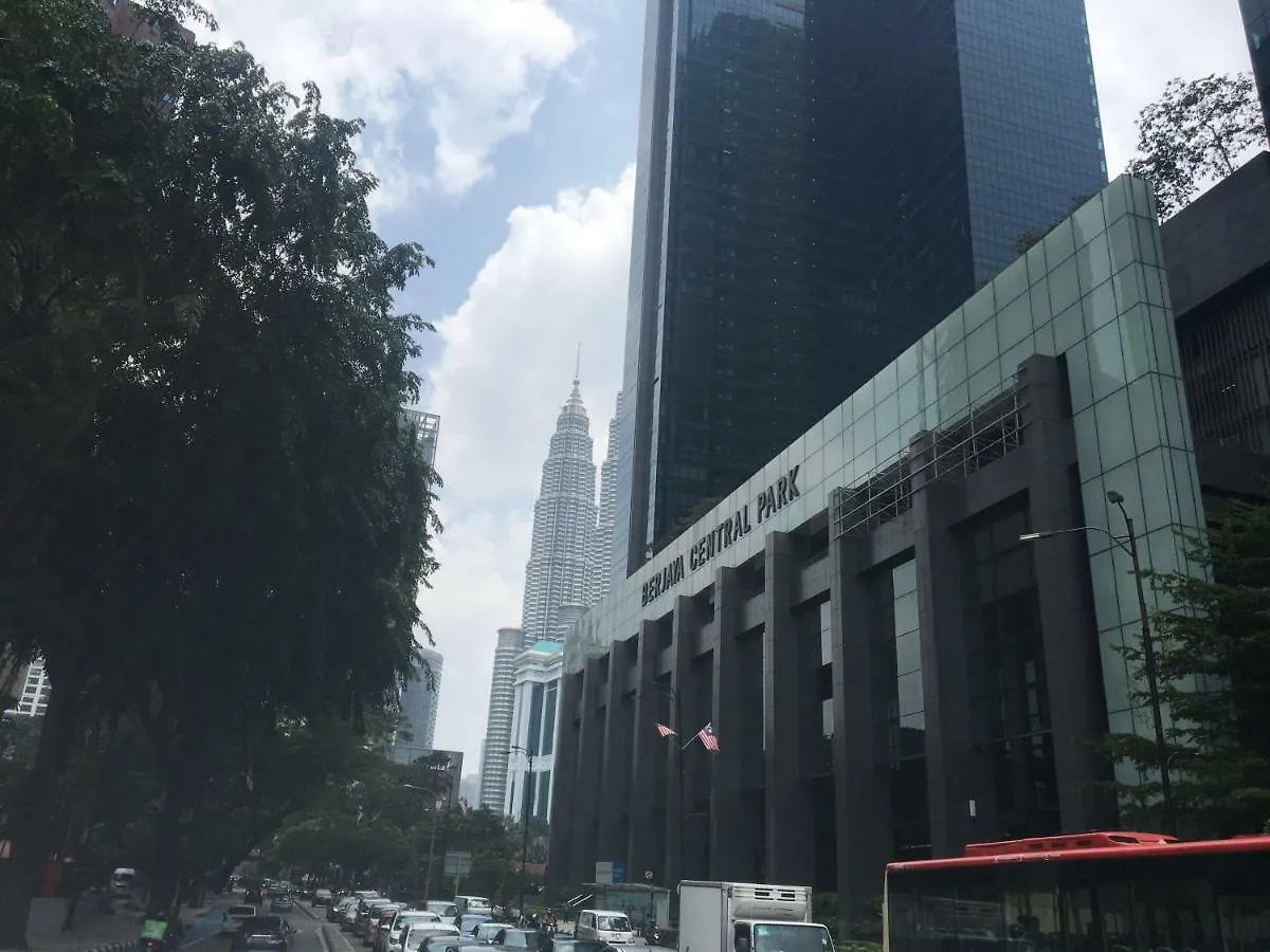 Mercu Summer Suites Bernice KLCC Kuala Lumpur 4*,