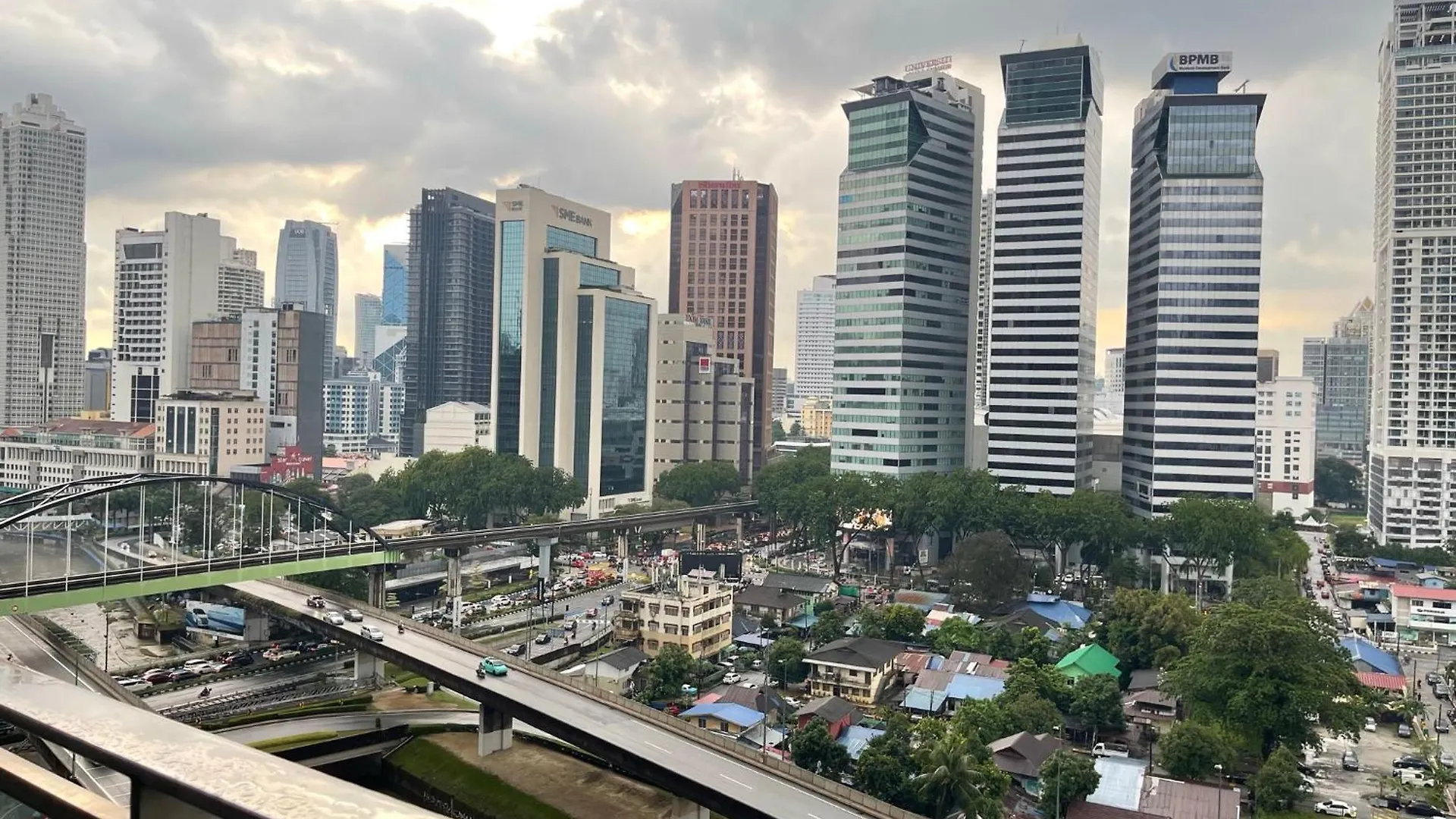 Mercu Summer Suites Bernice Klcc Kuala Lumpur Malaysia
